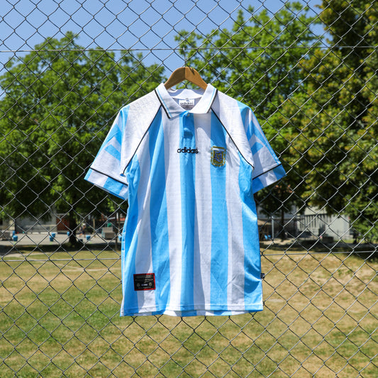 Vintage Fussball-Trikots